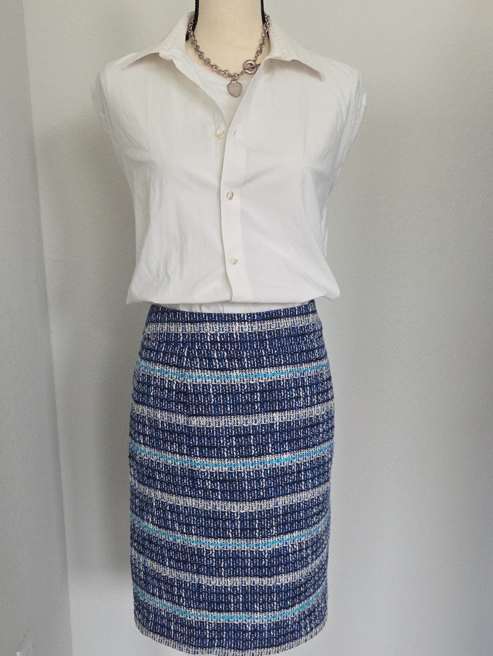 Tory Burch Navy and Aqua Striped Tweed Classic Prep Pencil Skirt Preppy Sz 6